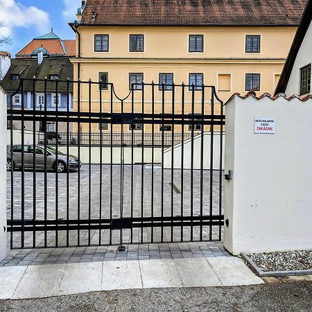 Residence Wurmfeld - Rodinny Apartman S 3 Loznicemi チェスキー クルムロフ エクステリア 写真