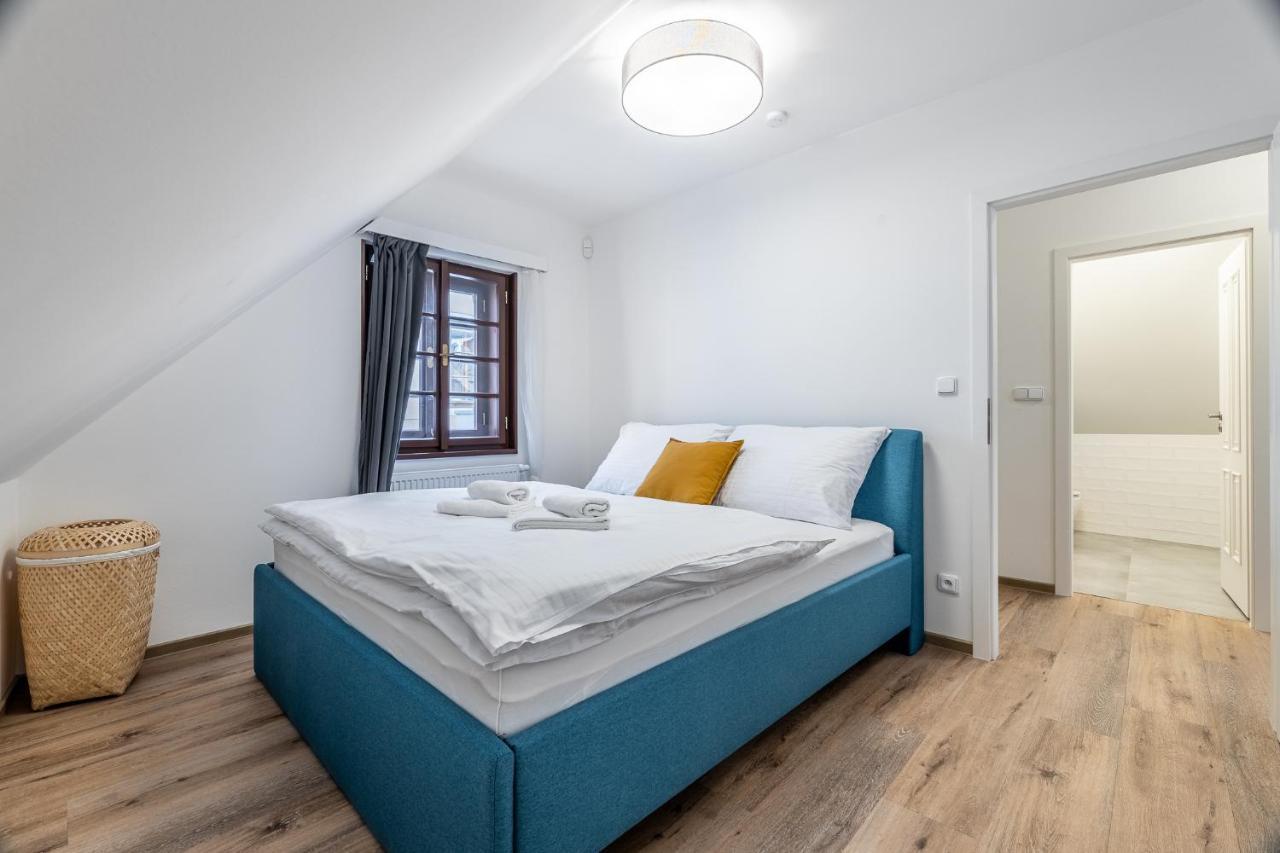 Residence Wurmfeld - Rodinny Apartman S 3 Loznicemi チェスキー クルムロフ エクステリア 写真