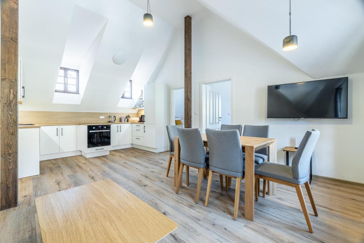 Residence Wurmfeld - Rodinny Apartman S 3 Loznicemi チェスキー クルムロフ エクステリア 写真