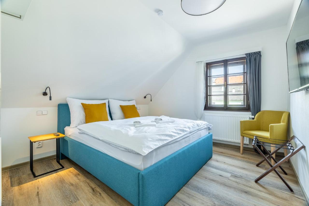 Residence Wurmfeld - Rodinny Apartman S 3 Loznicemi チェスキー クルムロフ エクステリア 写真