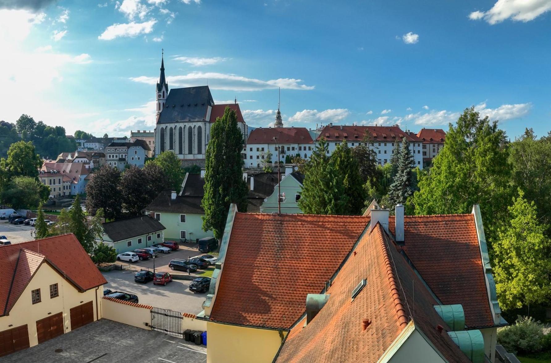Residence Wurmfeld - Rodinny Apartman S 3 Loznicemi チェスキー クルムロフ エクステリア 写真